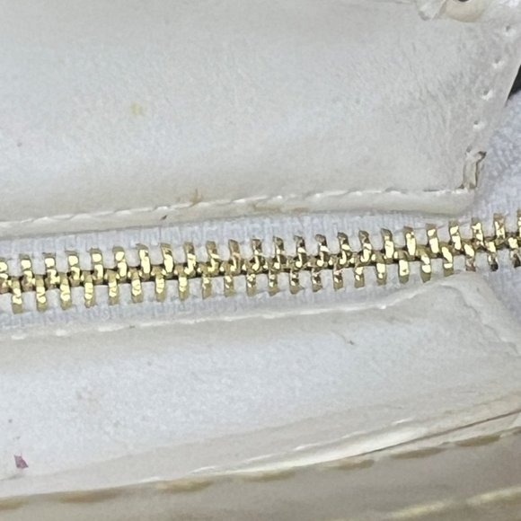 Danielle Nicole Disney Beauty and the Beast Mrs. Potts & Chip Handbag - Picture 9 of 10